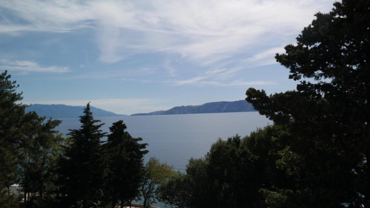 Apartmani Lili Novi Vinodolski Esterno foto