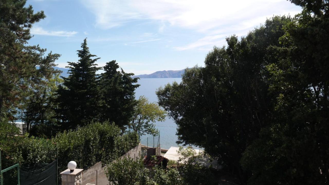 Apartmani Lili Novi Vinodolski Esterno foto