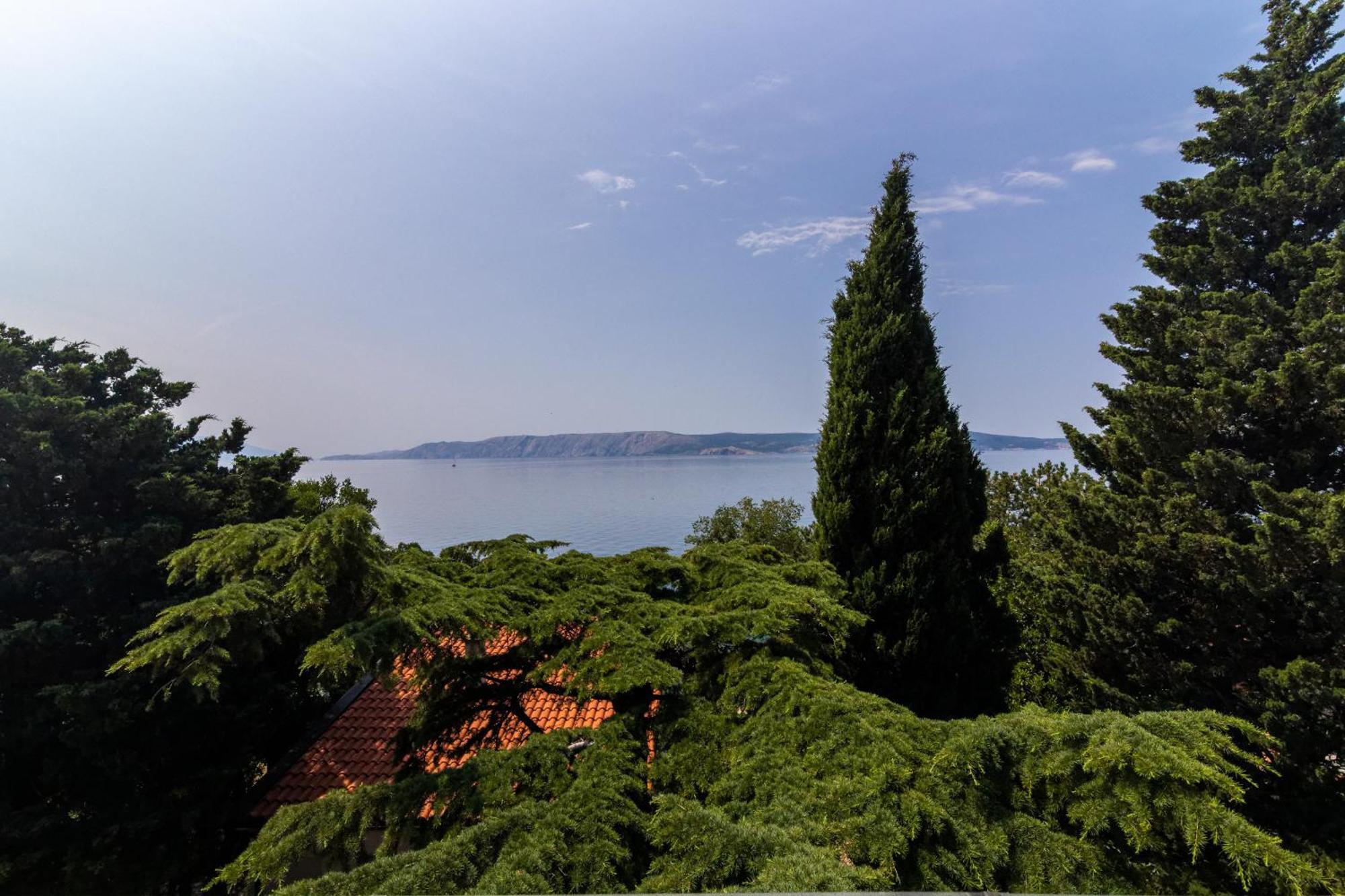 Apartmani Lili Novi Vinodolski Esterno foto