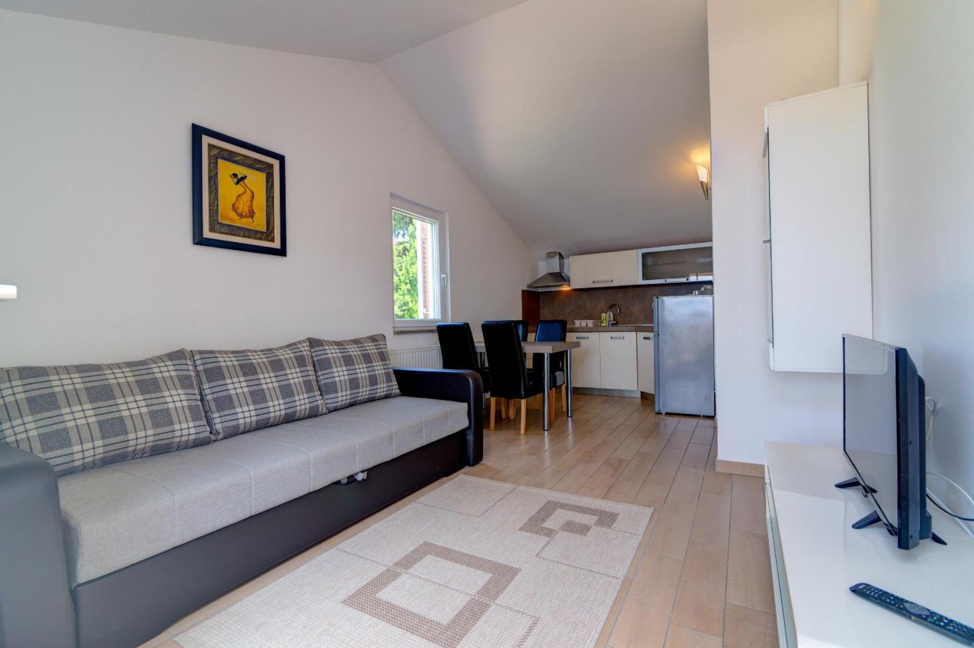 Apartmani Lili Novi Vinodolski Esterno foto
