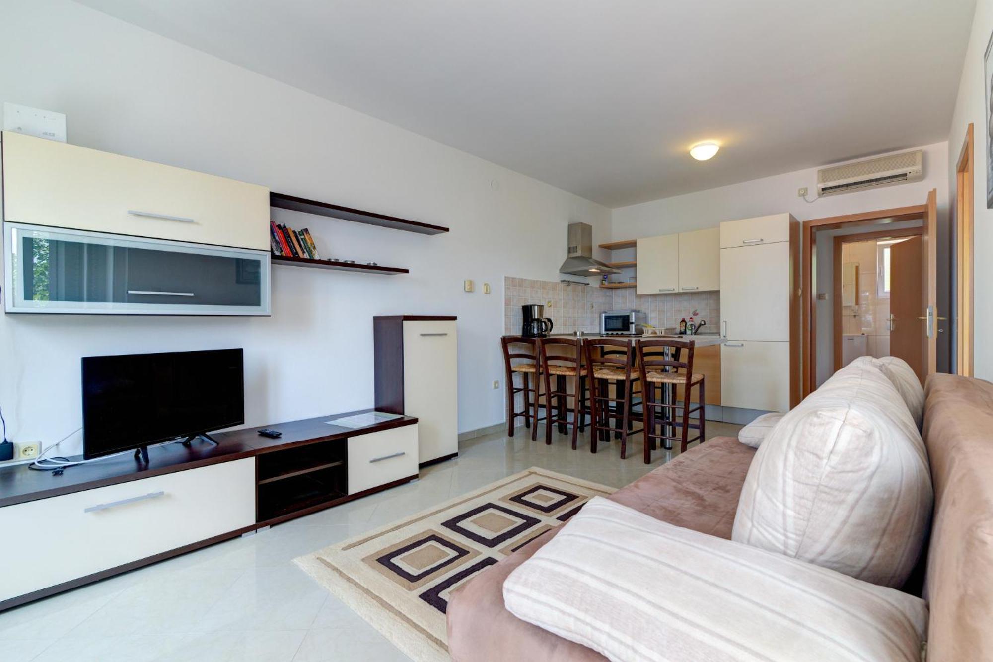 Apartmani Lili Novi Vinodolski Esterno foto